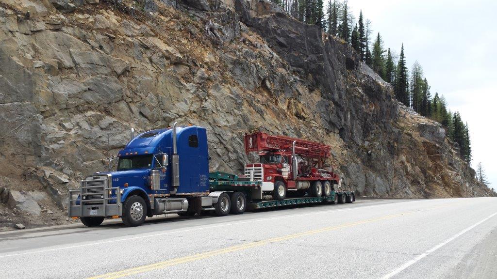 bucket-truck-transport-oversize-canada